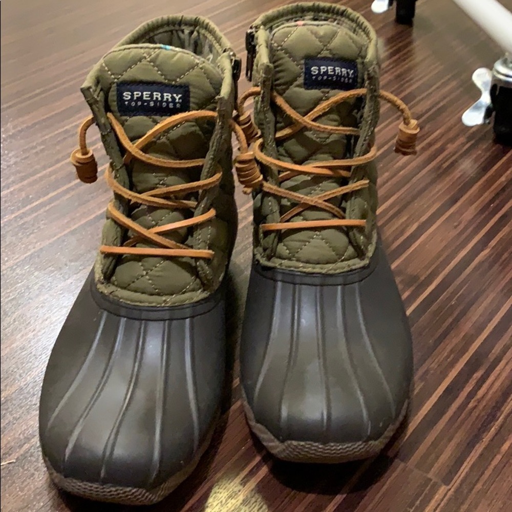 Women’s Sperry Duck-boot